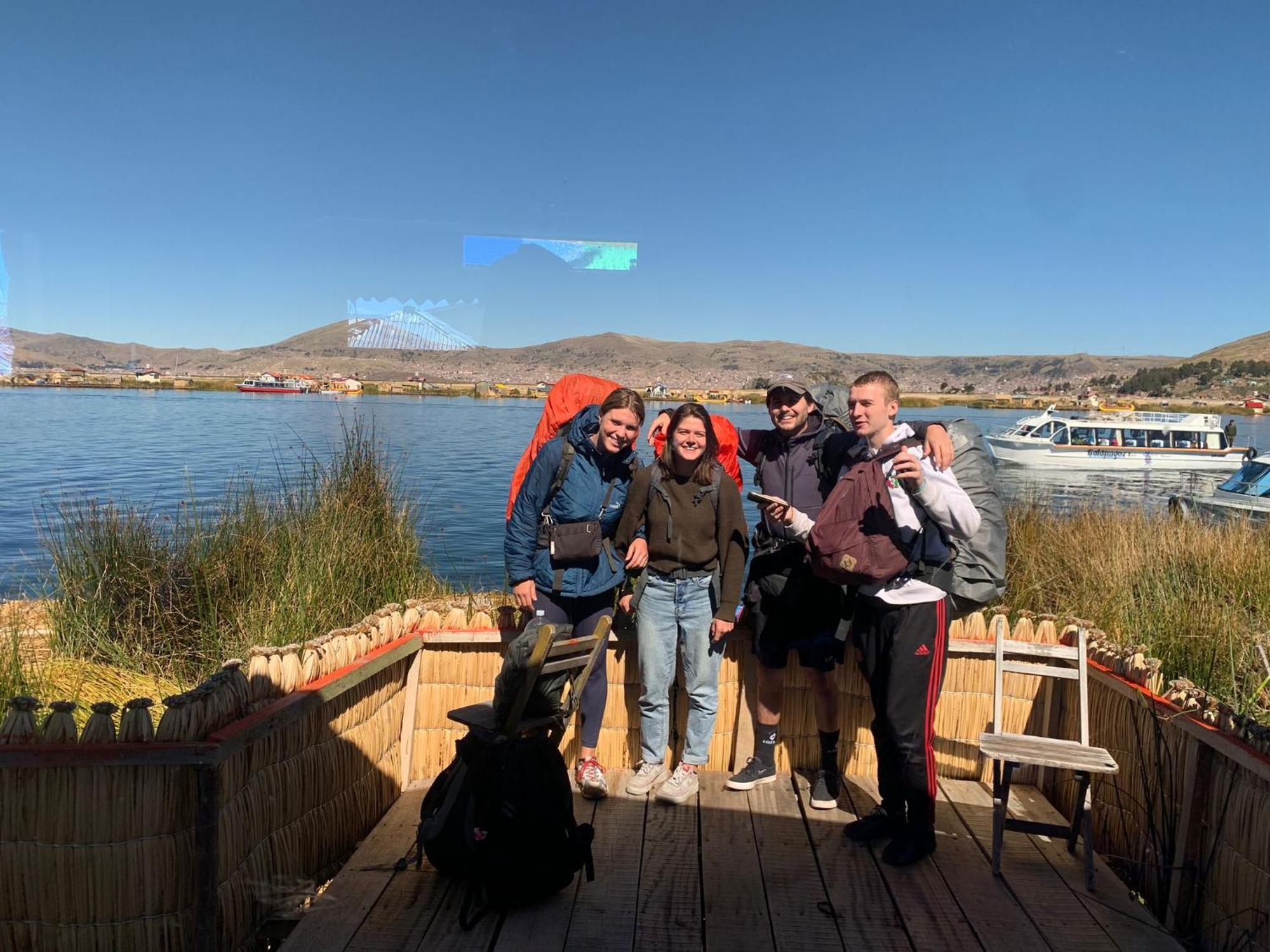 Urosfood & Titiqaqa Lodge Zimmer foto